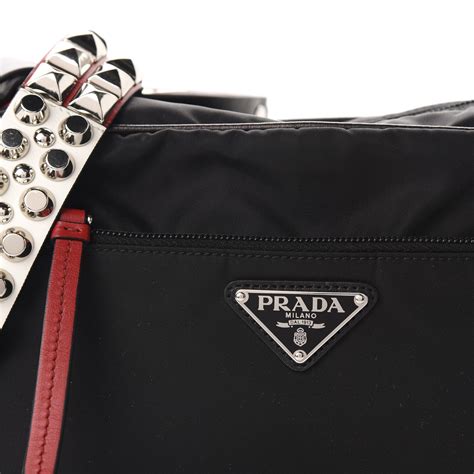 prada tessuto shoulder bag